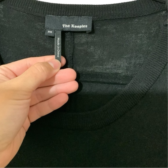 The Kooples 100% Merino Wool with Lambskin Pocket Black Sz XS - Picture 8 of 9